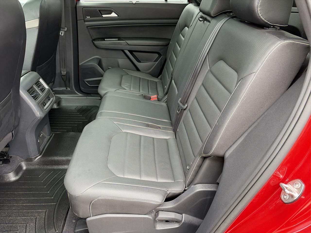 2020 Volkswagen Atlas Cross Sport Execline 3.6L 8sp at w/Tip 4MOTION Leather  Alloy Photo