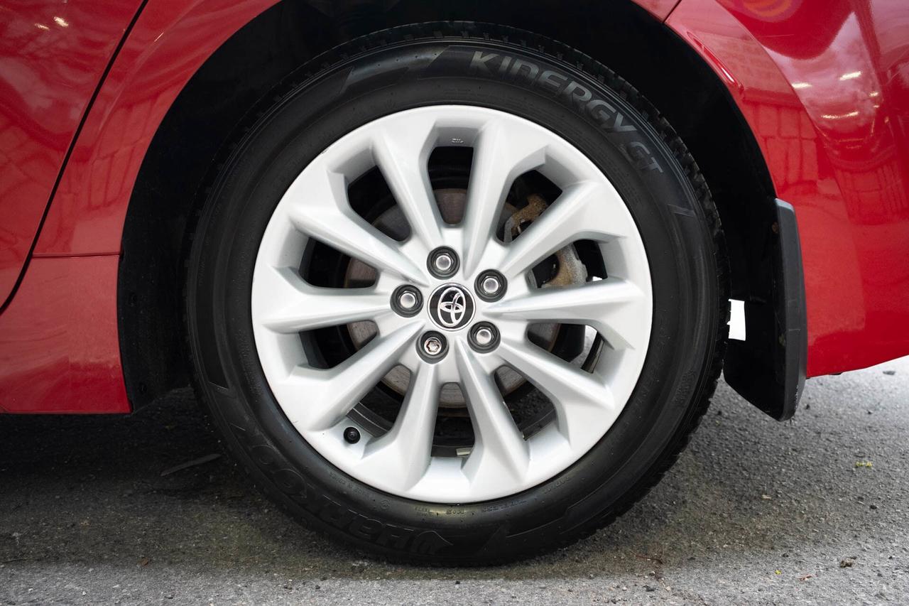 2020 Toyota Corolla LE UPGRADE PACKAGE Photo
