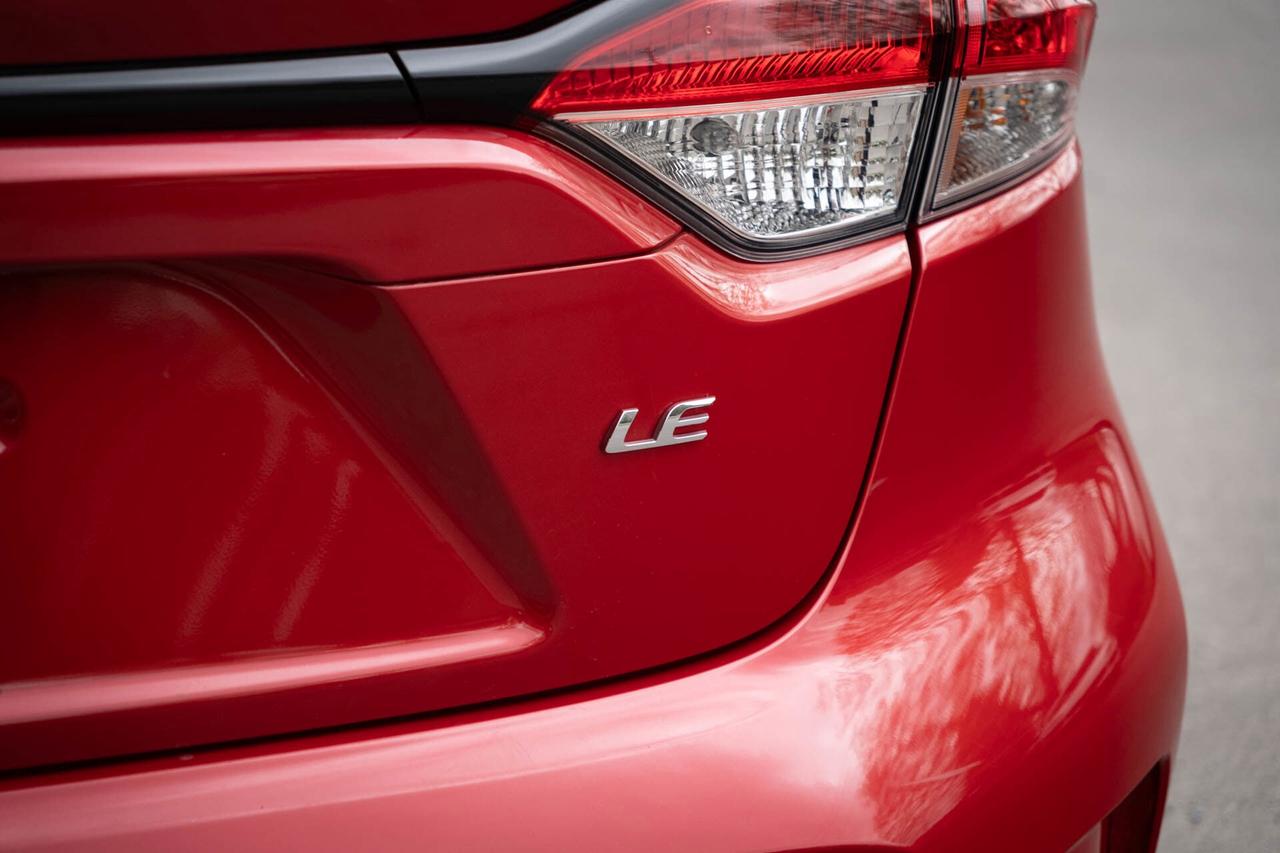 2020 Toyota Corolla LE UPGRADE PACKAGE Photo