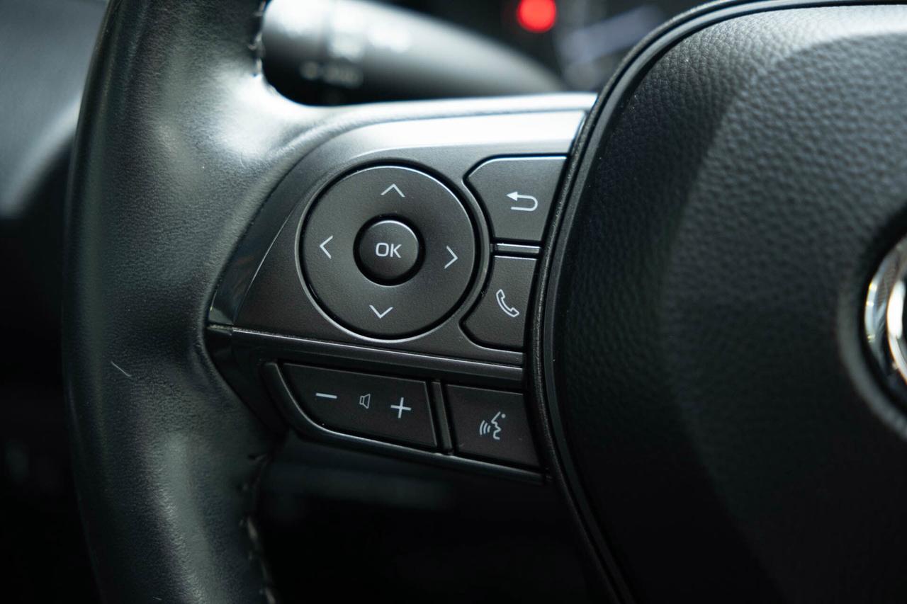 2020 Toyota Corolla LE UPGRADE PACKAGE Photo