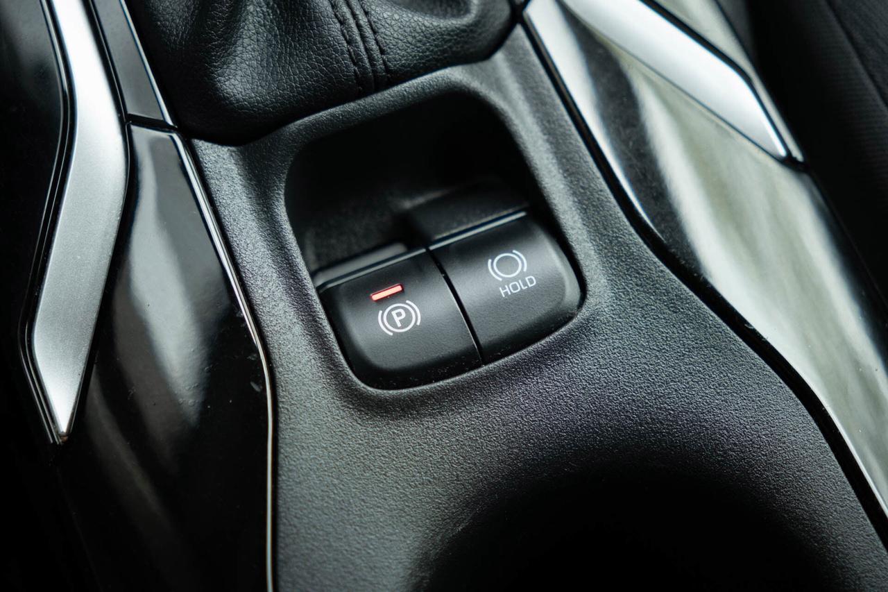 2020 Toyota Corolla LE UPGRADE PACKAGE Photo