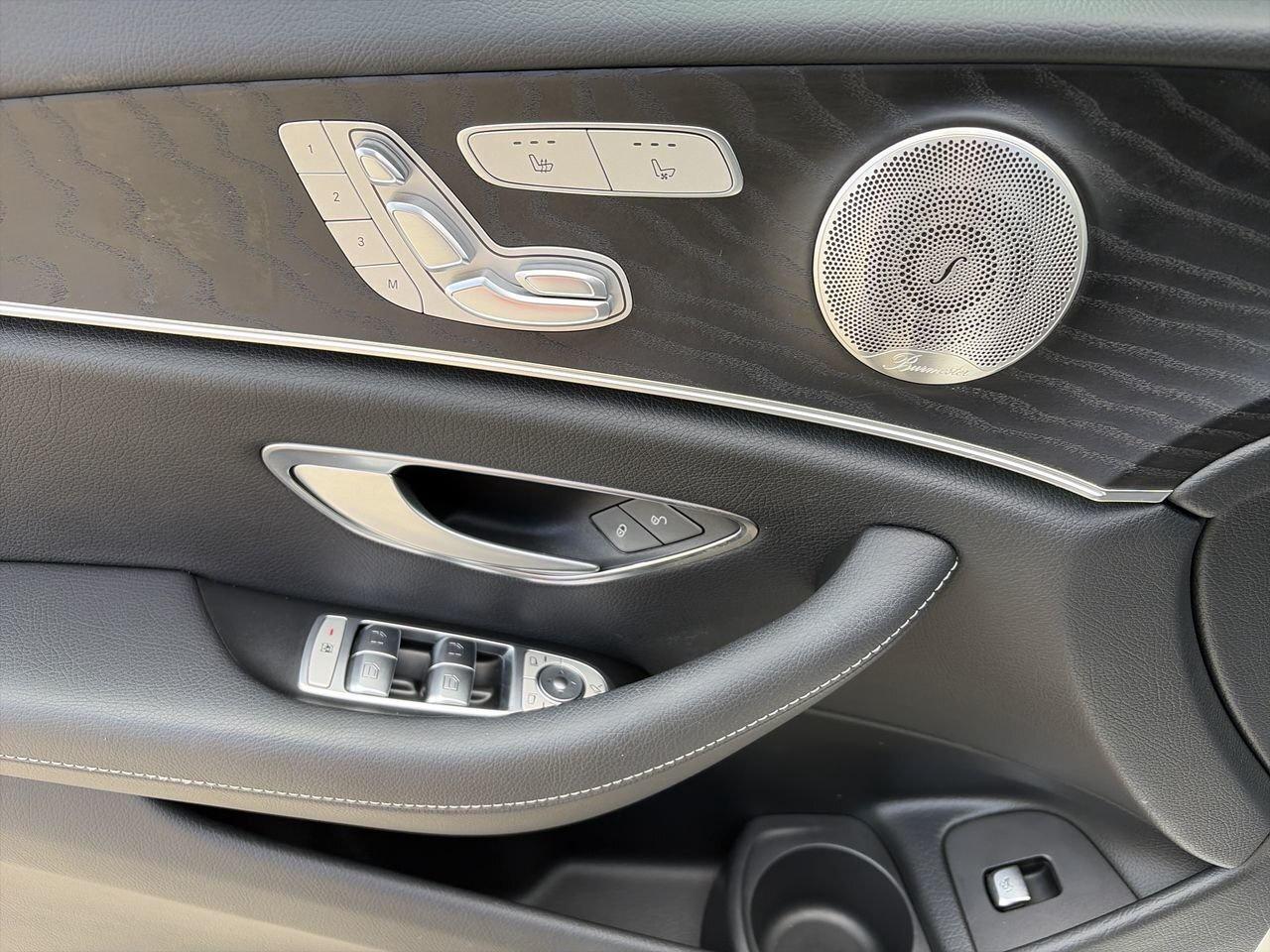 2023 Mercedes-Benz E350 4MATIC Sedan Woodgrain Interior Trim  Alloy Wheels Photo