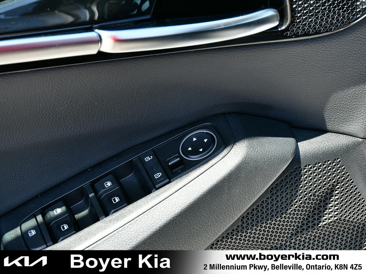 2023 Kia Seltos EX Photo