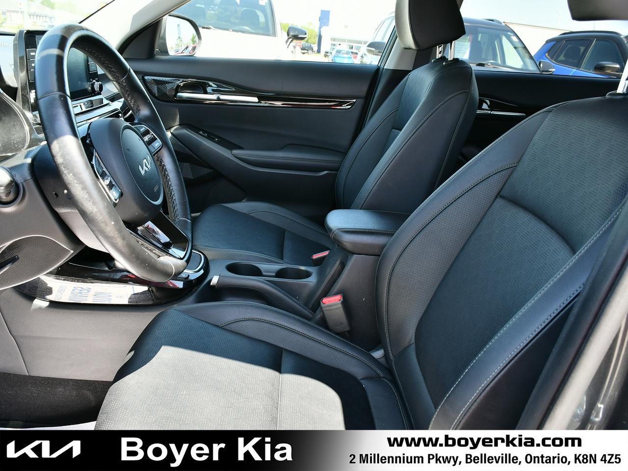 2023 Kia Seltos EX Photo