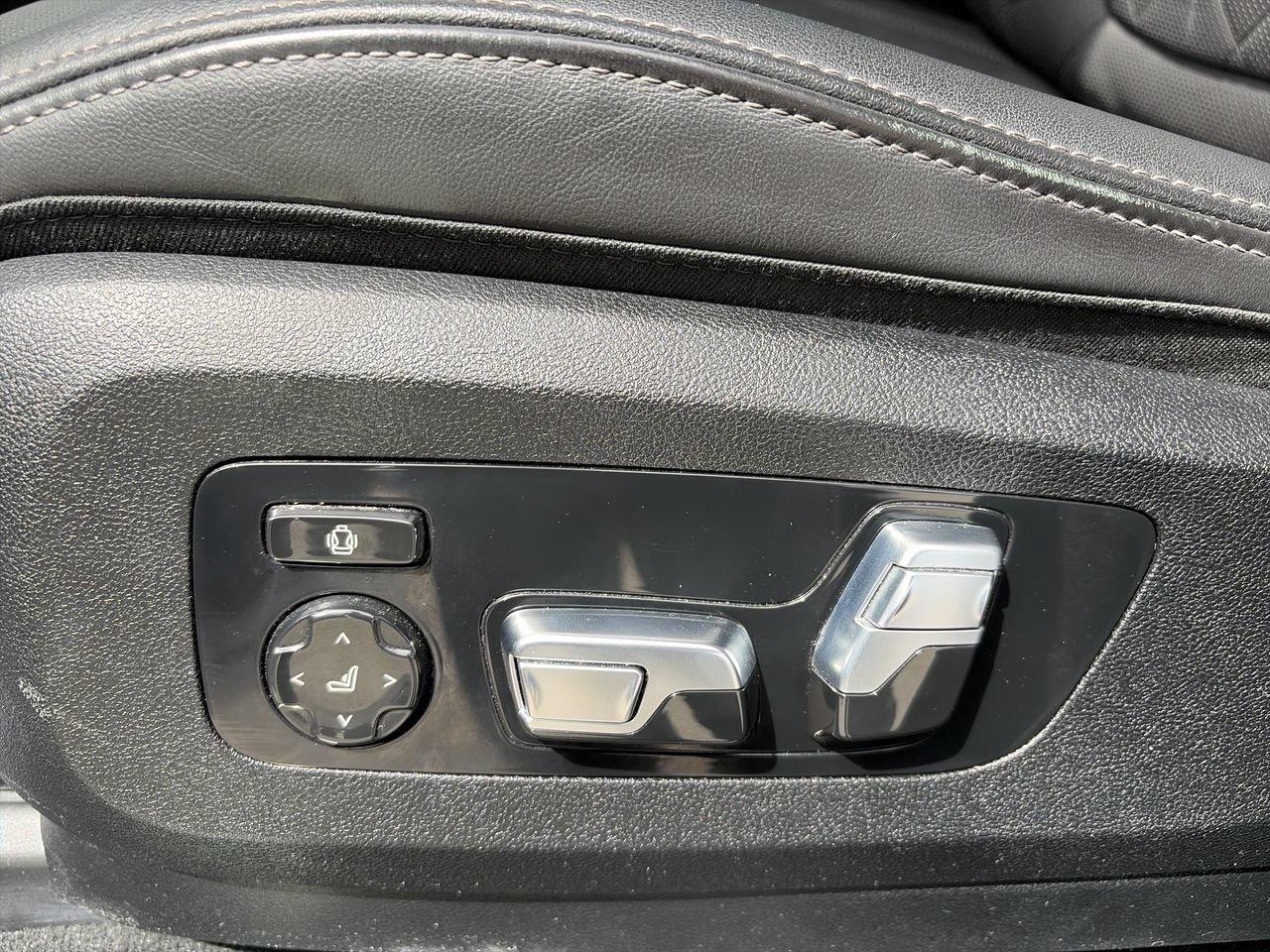 2024 BMW X5 xDrive40i Remote Starter  Alloy Wheels  Woodgrain Photo
