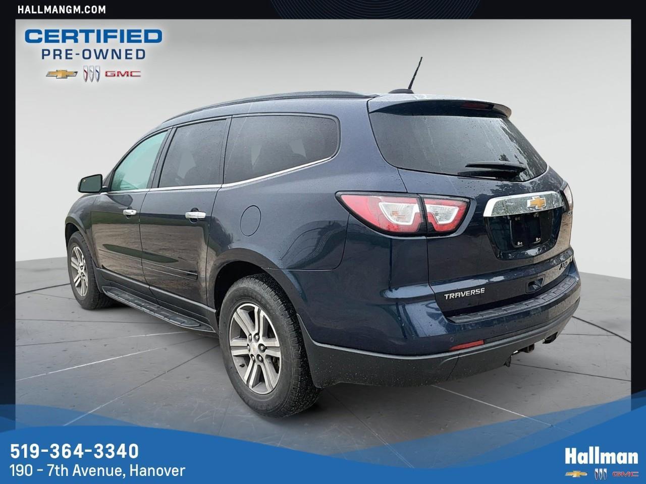 2017 Chevrolet Traverse LT 2LT Front-Wheel Drive Photo
