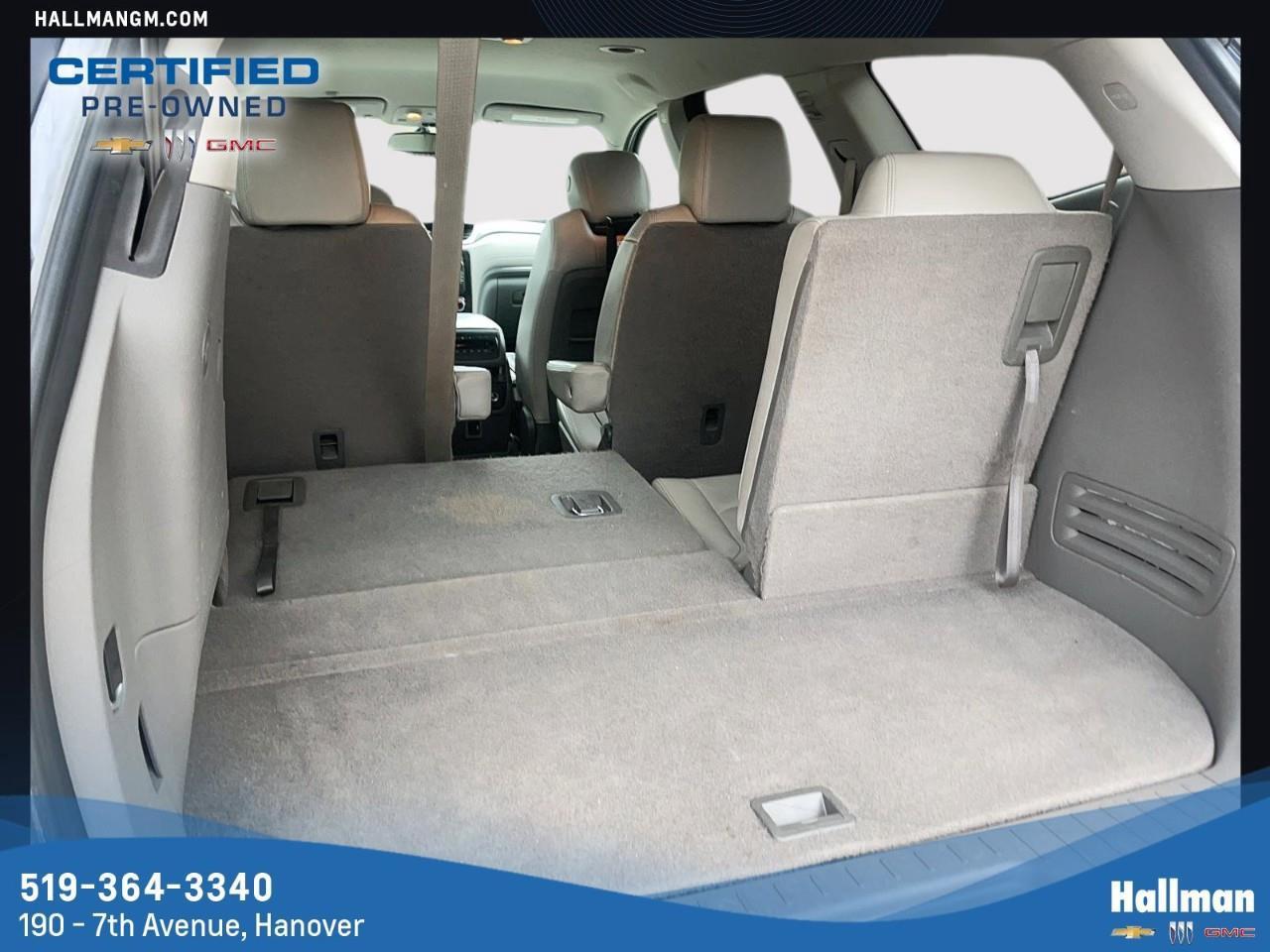 2017 Chevrolet Traverse LT 2LT Front-Wheel Drive Photo