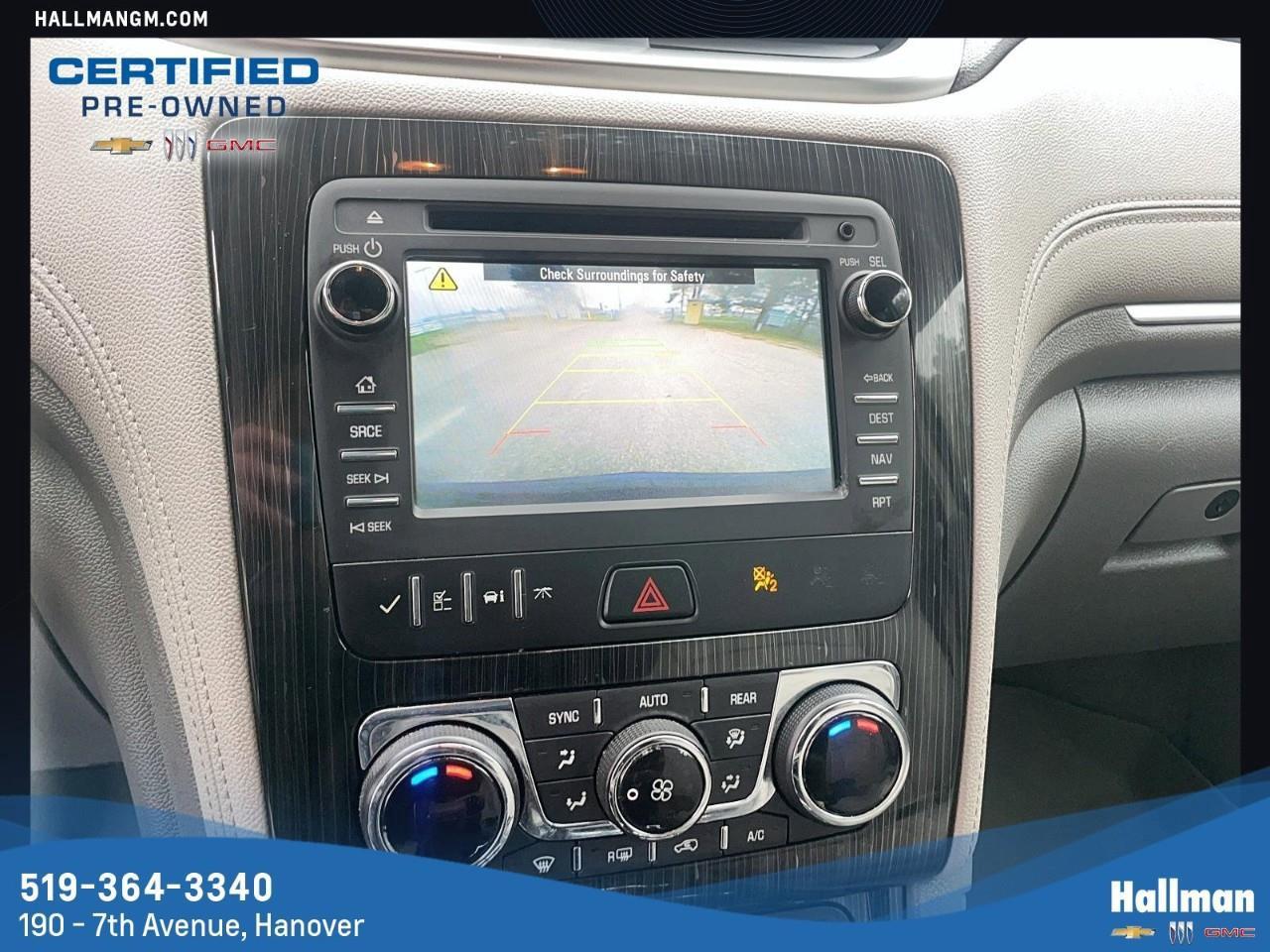 2017 Chevrolet Traverse LT 2LT Front-Wheel Drive Photo