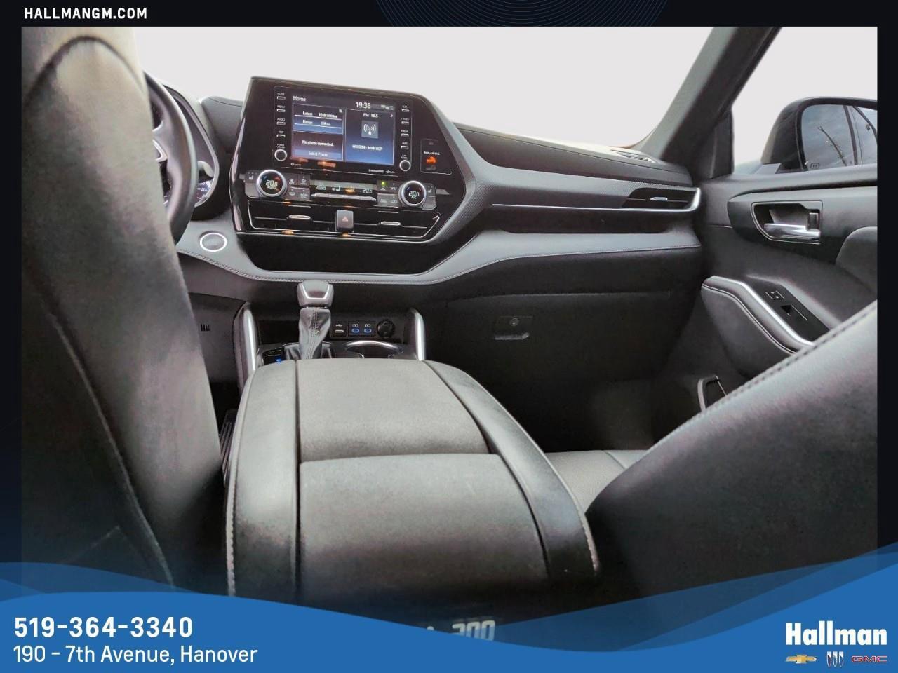 2022 Toyota Highlander XSE 4dr All-Wheel Drive Photo