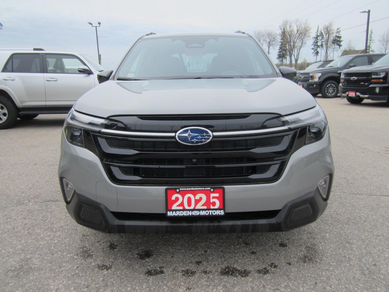 2025 Subaru Forester Premier AWD ONE OWNER NO ACCIDENTS Photo