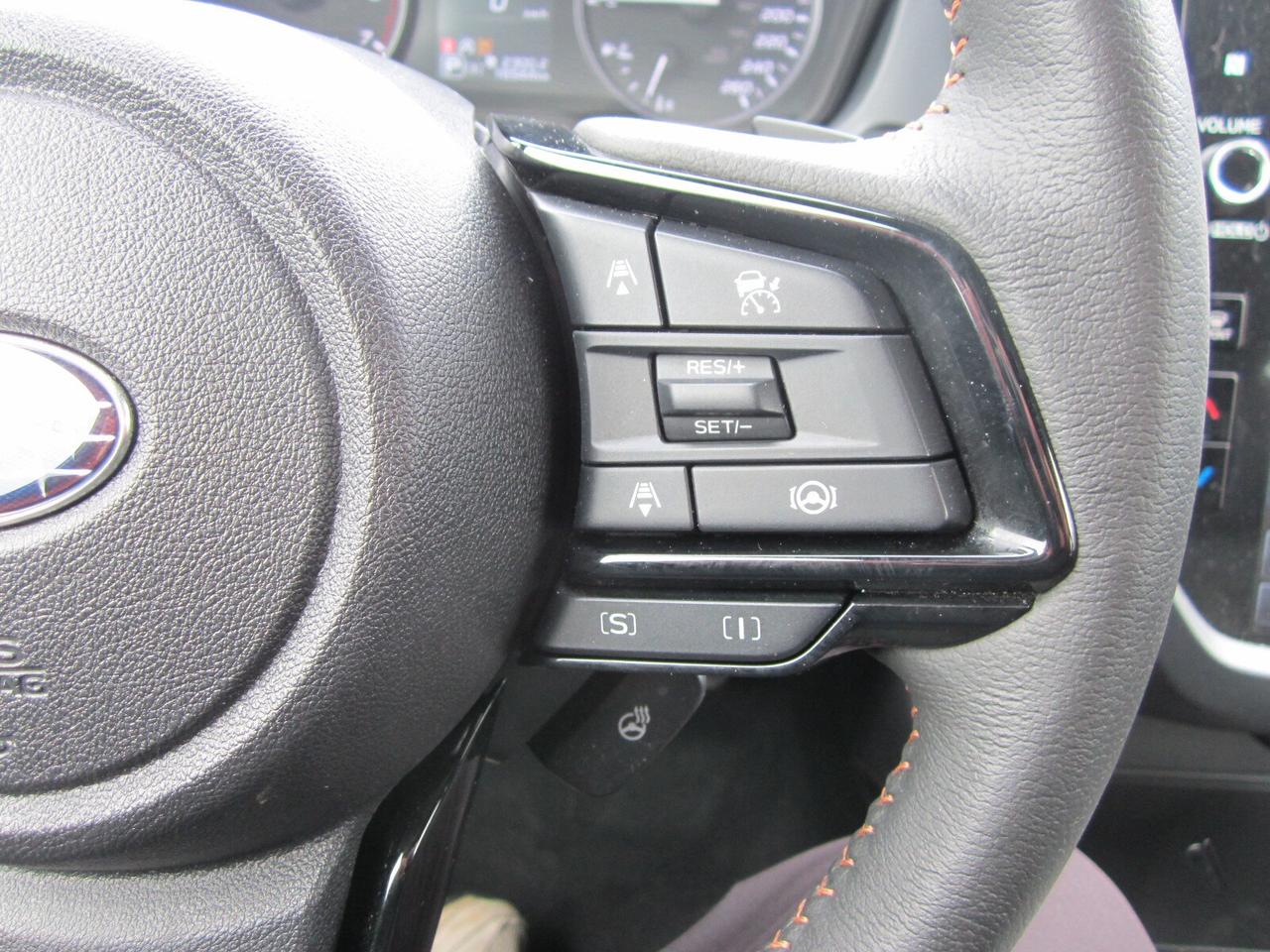 2025 Subaru Forester Premier AWD ONE OWNER NO ACCIDENTS Photo