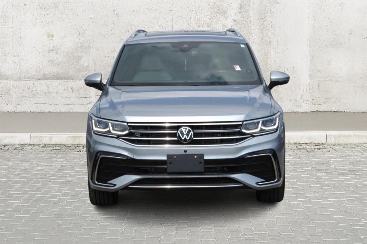 2024 Volkswagen Tiguan SEL Photo