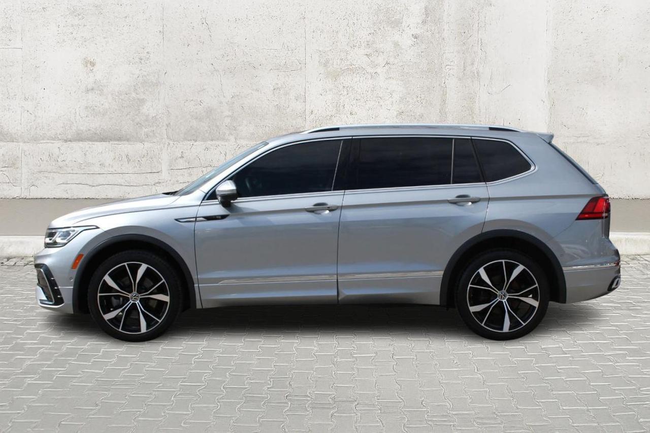 2024 Volkswagen Tiguan SEL Photo2