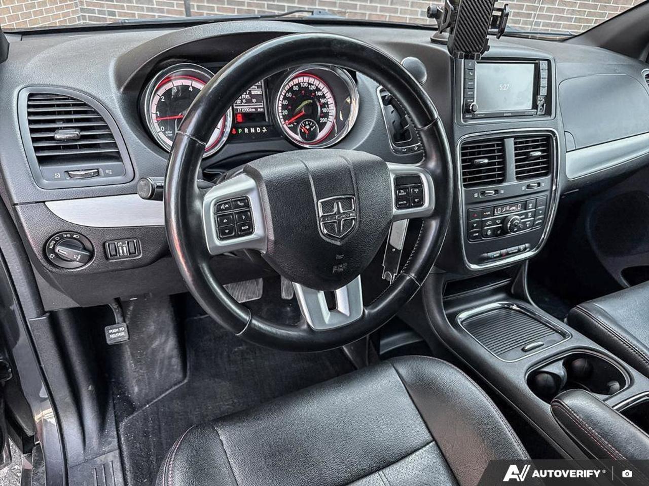 2017 Dodge Grand Caravan GT   LEATHER   HTD SEATS   NAV Photo