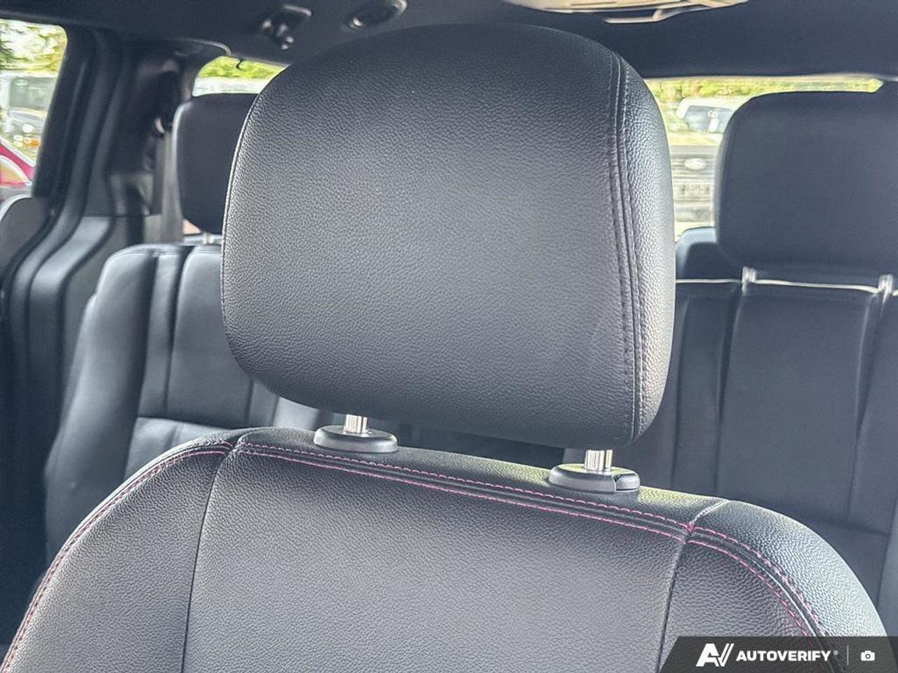 2017 Dodge Grand Caravan GT   LEATHER   HTD SEATS   NAV Photo