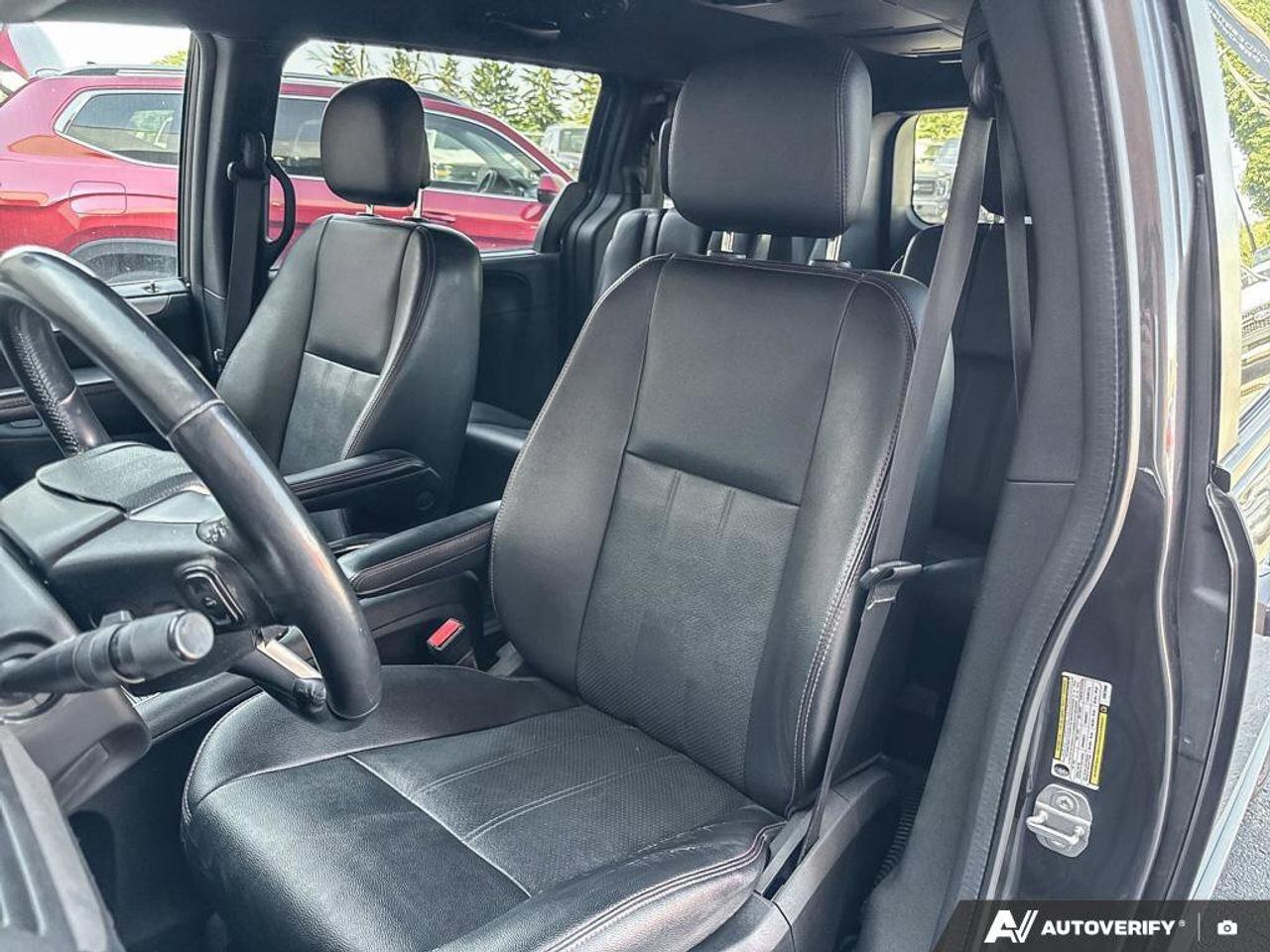 2017 Dodge Grand Caravan GT   LEATHER   HTD SEATS   NAV Photo