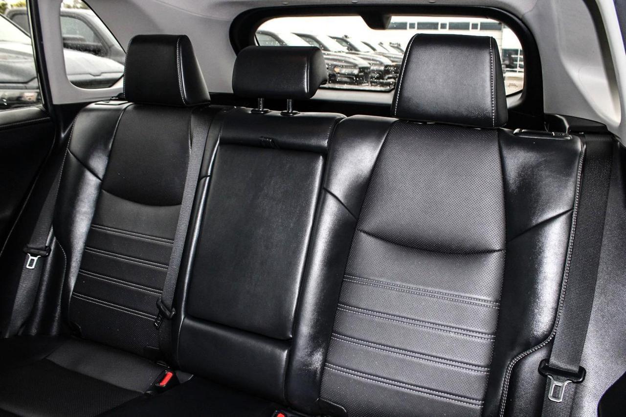 2019 Toyota RAV4 LTD  Gps Sunroof BkpCam HtdSeats DriveModes Photo