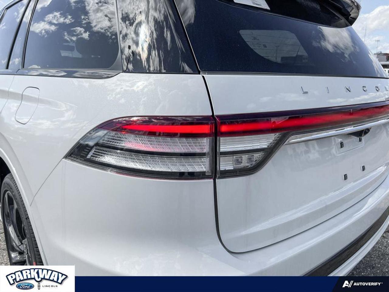 2024 Lincoln Aviator Reserve AWD Photo