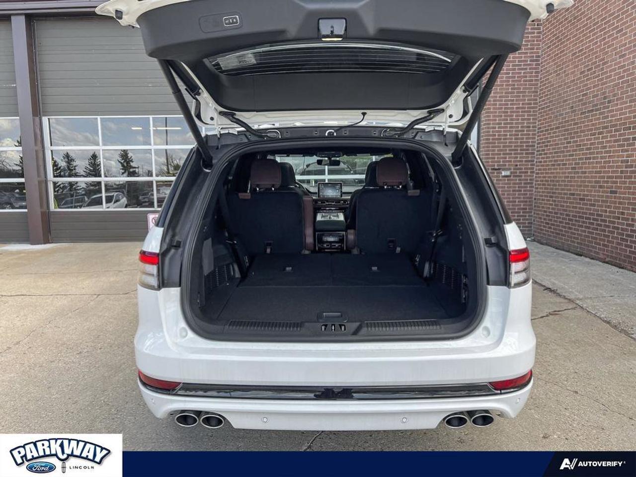 2024 Lincoln Aviator Reserve AWD Photo