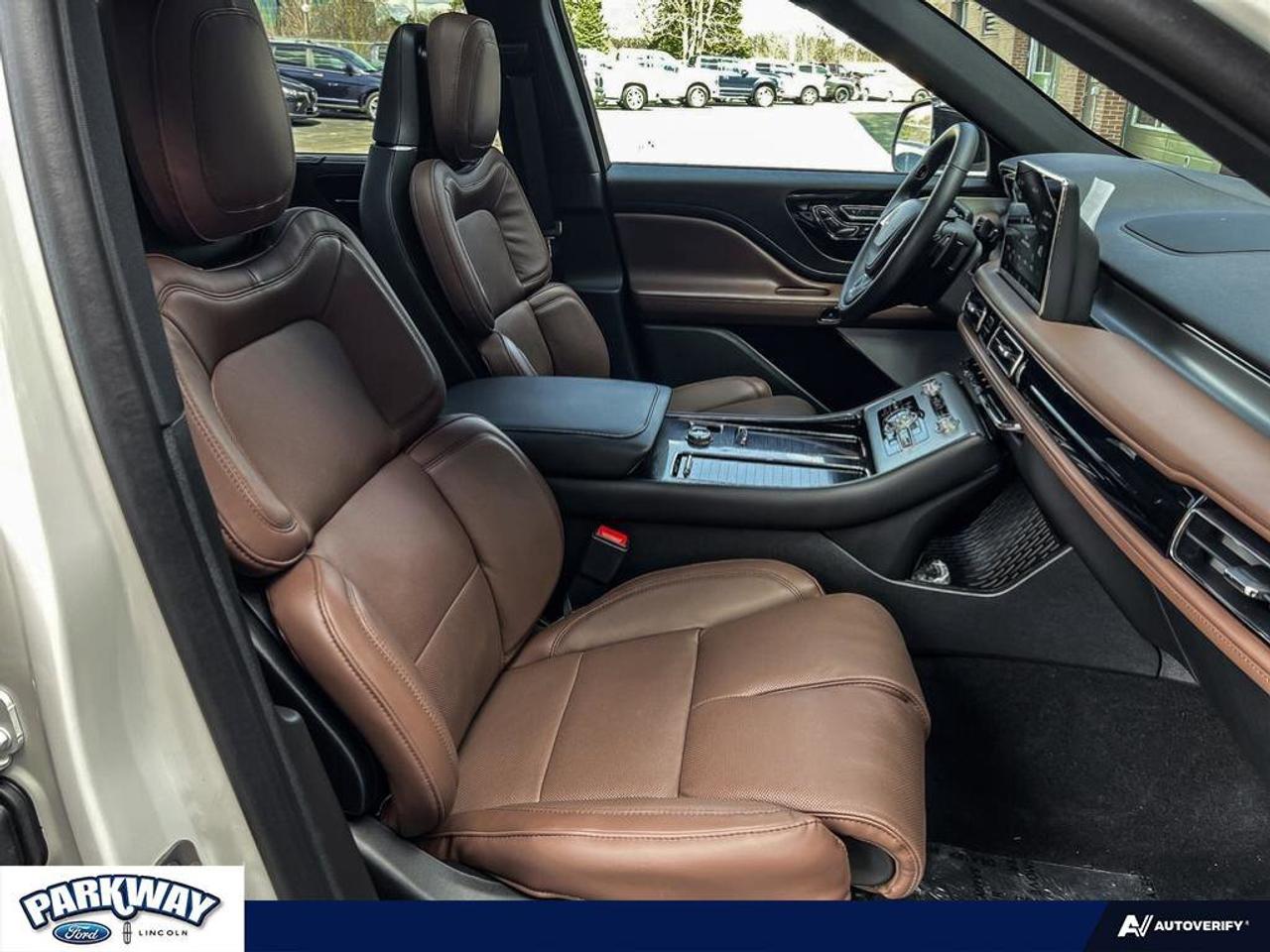 2024 Lincoln Aviator Reserve AWD Photo