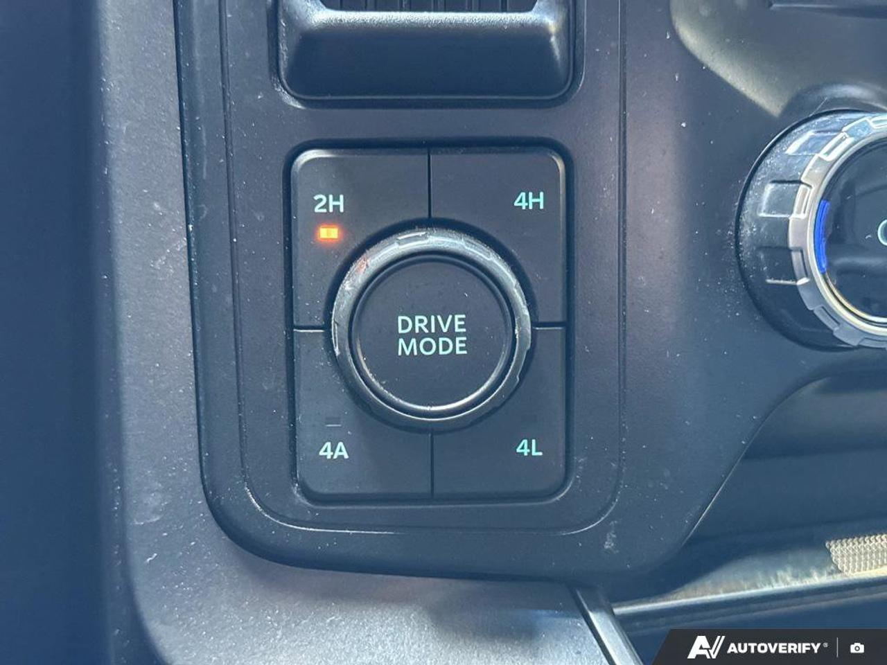 2024 Ford F-150 LARIAT   501A   LARIAT BLACK APP PKG Photo