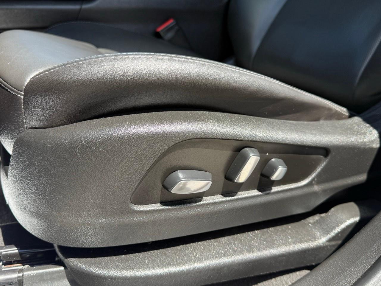 2020 Cadillac XT5 AWD 4dr Sport Photo