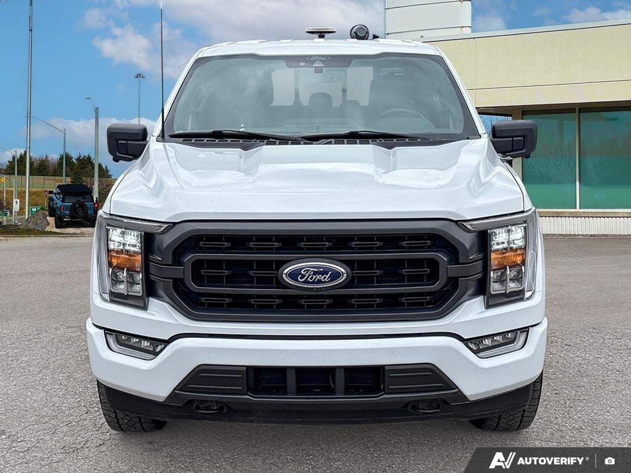 2022 Ford F-150 XLT Photo2