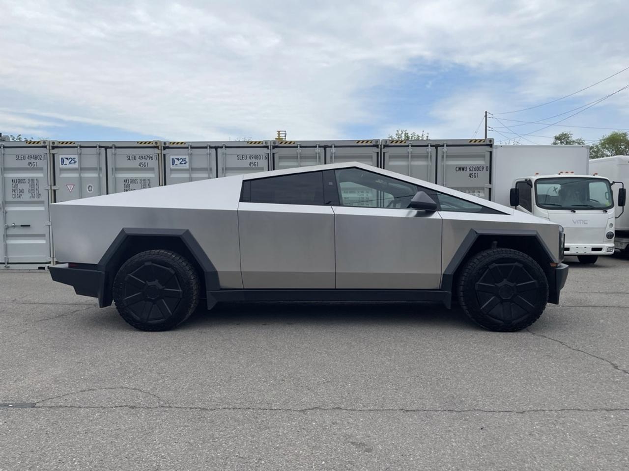 2024 Tesla Cybertruck AWD FOUNDATION SERIES   FSD & Premium Connectivity Photo