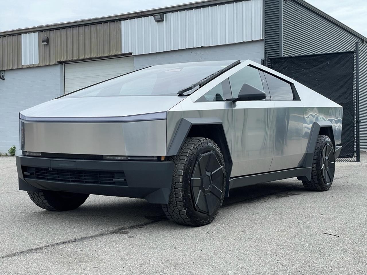 2024 Tesla Cybertruck AWD FOUNDATION SERIES   FSD & Premium Connectivity Photo