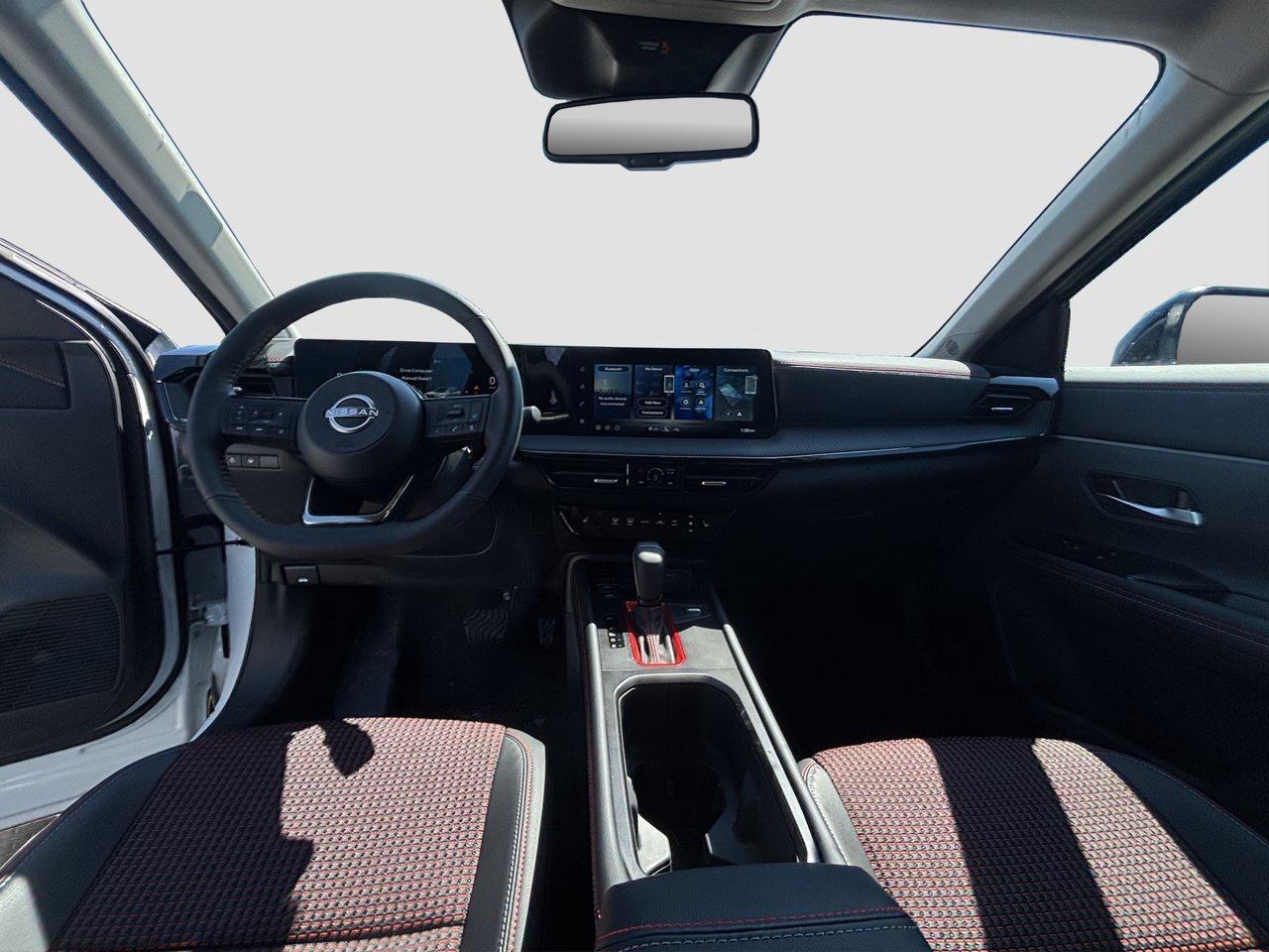 2026 Nissan Kicks SR Premium AWD Photo