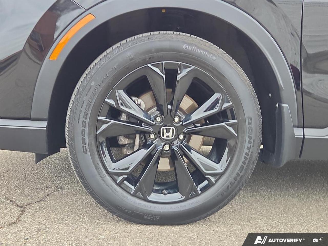 2023 Honda CR-V Hybrid Touring AWD   LEATHER   SUNROOF   NO CLAIMS Photo