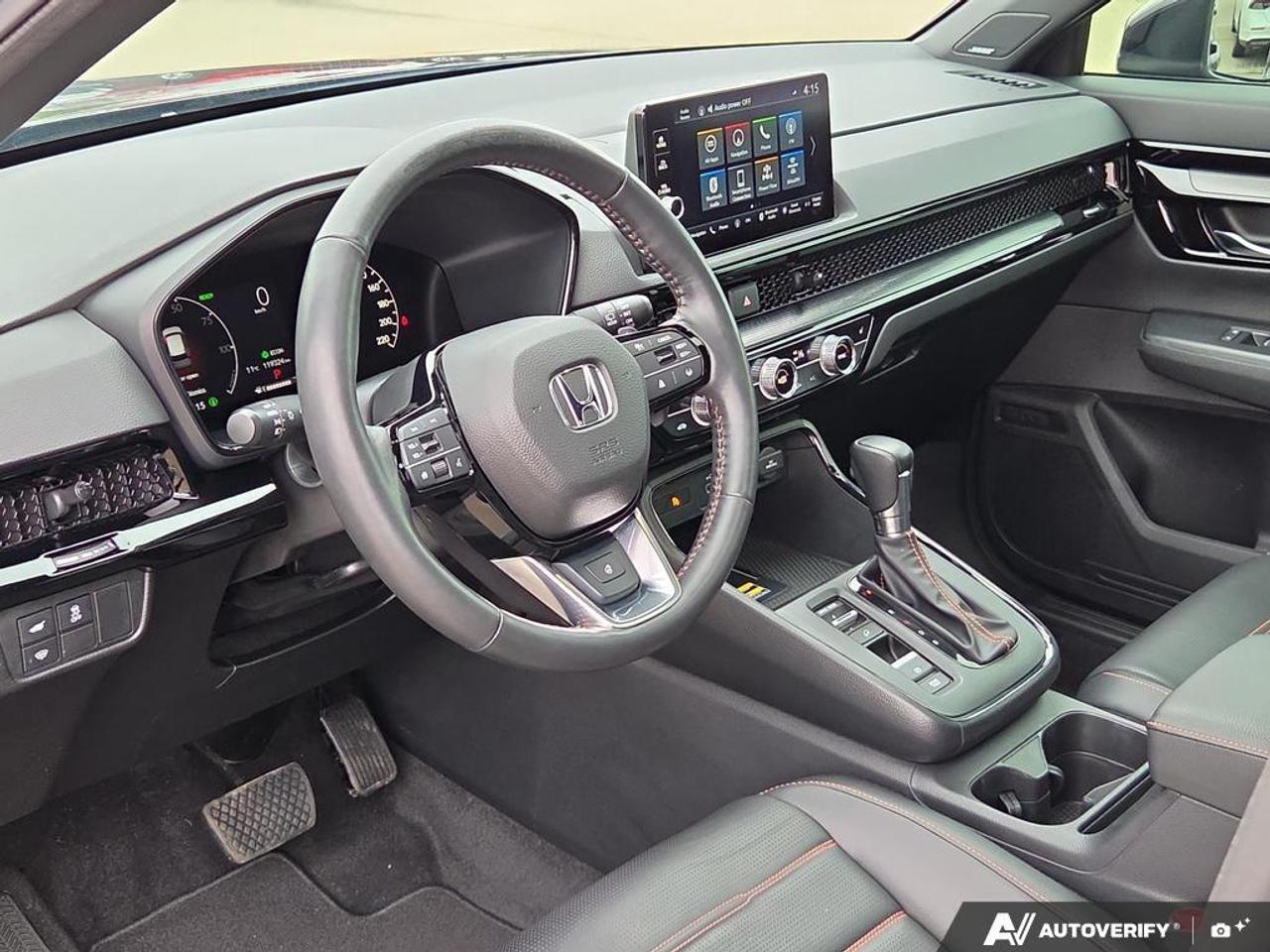 2023 Honda CR-V Hybrid Touring AWD   LEATHER   SUNROOF   NO CLAIMS Photo