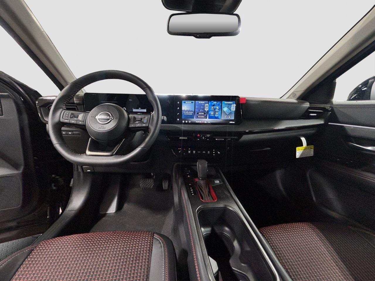 2026 Nissan Kicks SR Premium AWD Photo