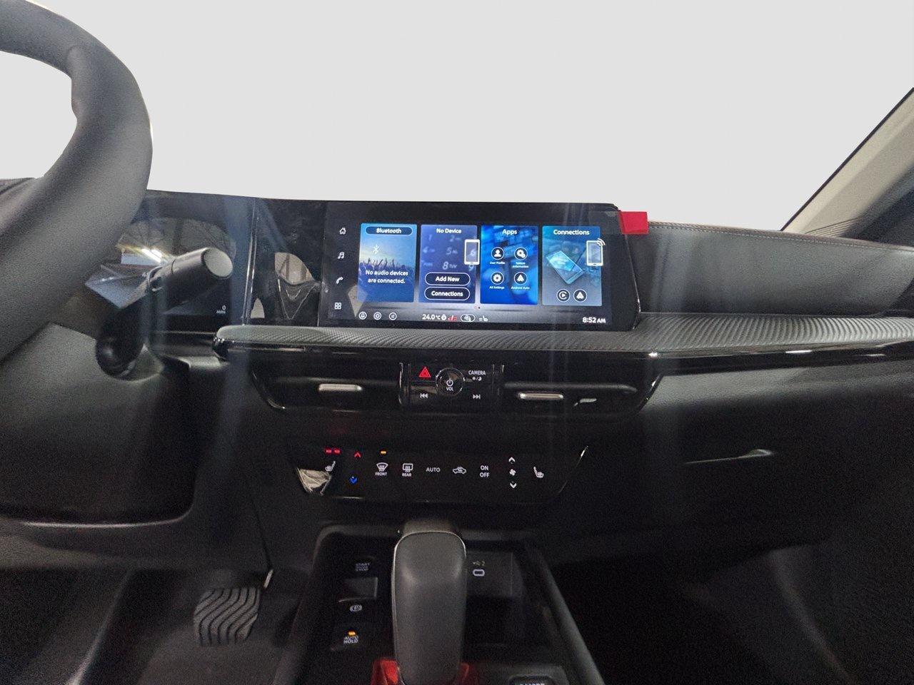 2026 Nissan Kicks SR Premium AWD Photo