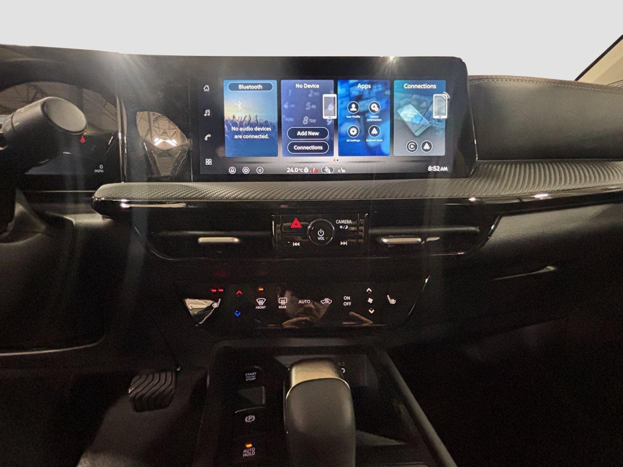 2026 Nissan Kicks SR Premium AWD Photo