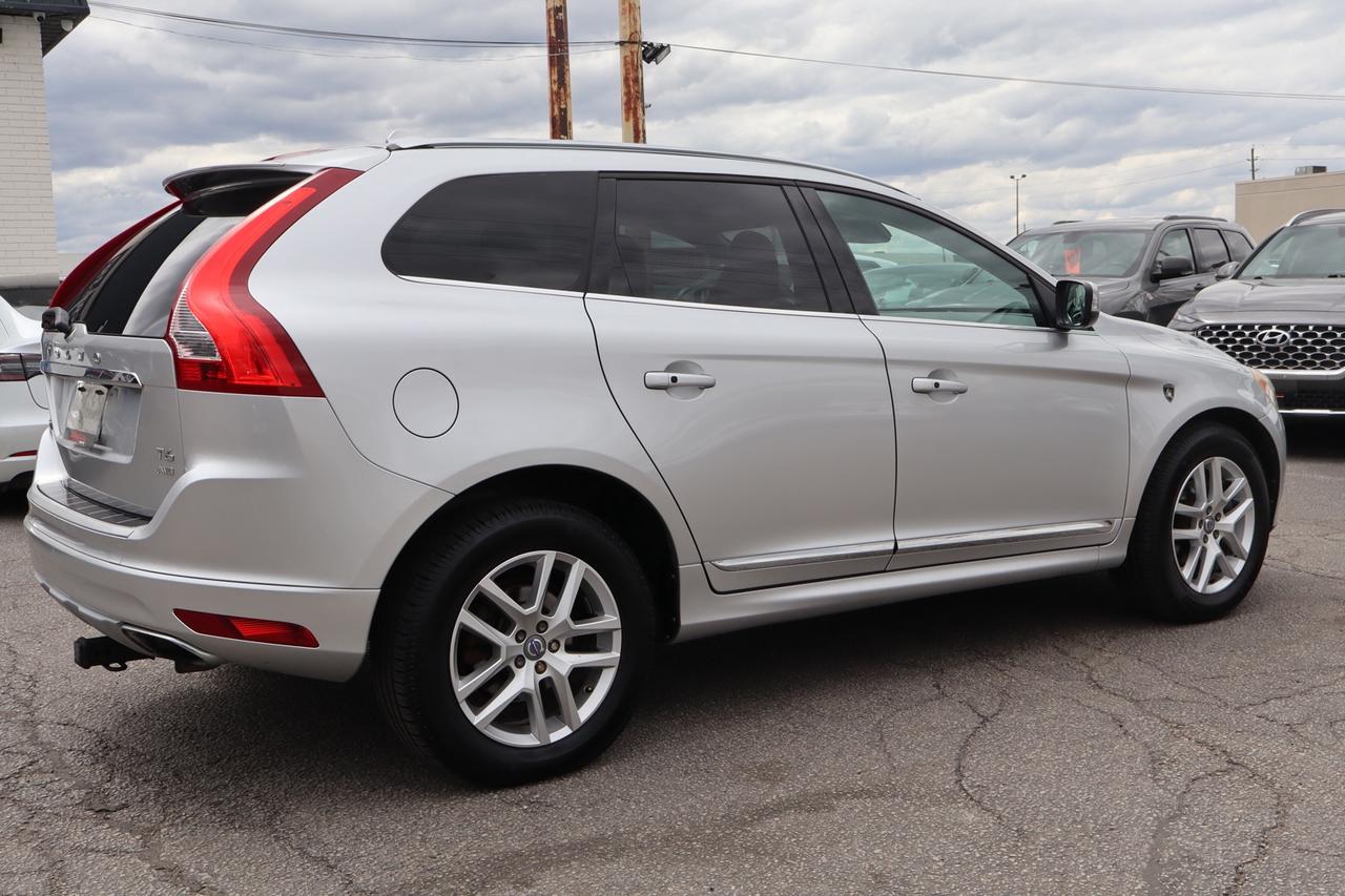 2017 Volvo XC60 T6 Drive-E Premier AWD No Accident Adaptive Cruise Photo