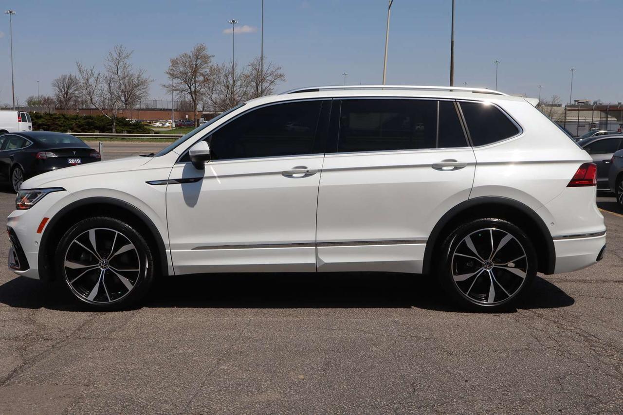 2023 Volkswagen Tiguan HIGHLINE R-LINE   No Accident   Clean Carfax   360 Camera Photo