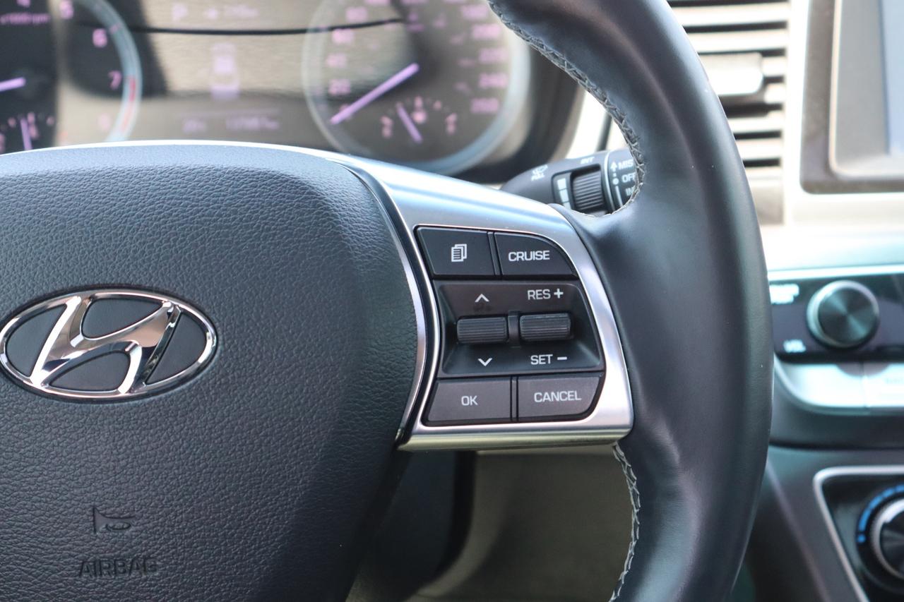 2018 Hyundai Sonata Sport   No Accident   Clean Carfax Photo