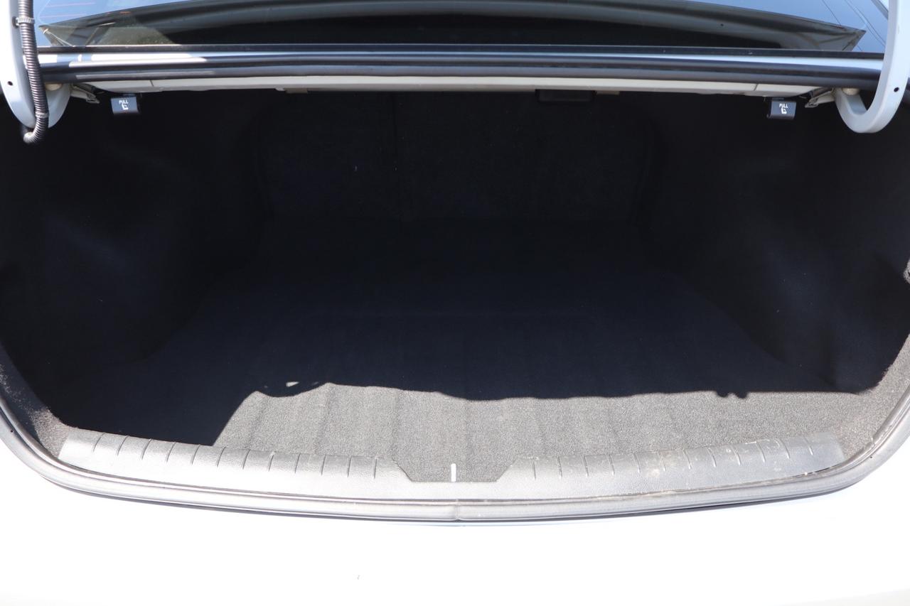 2018 Hyundai Sonata Sport   No Accident   Clean Carfax Photo