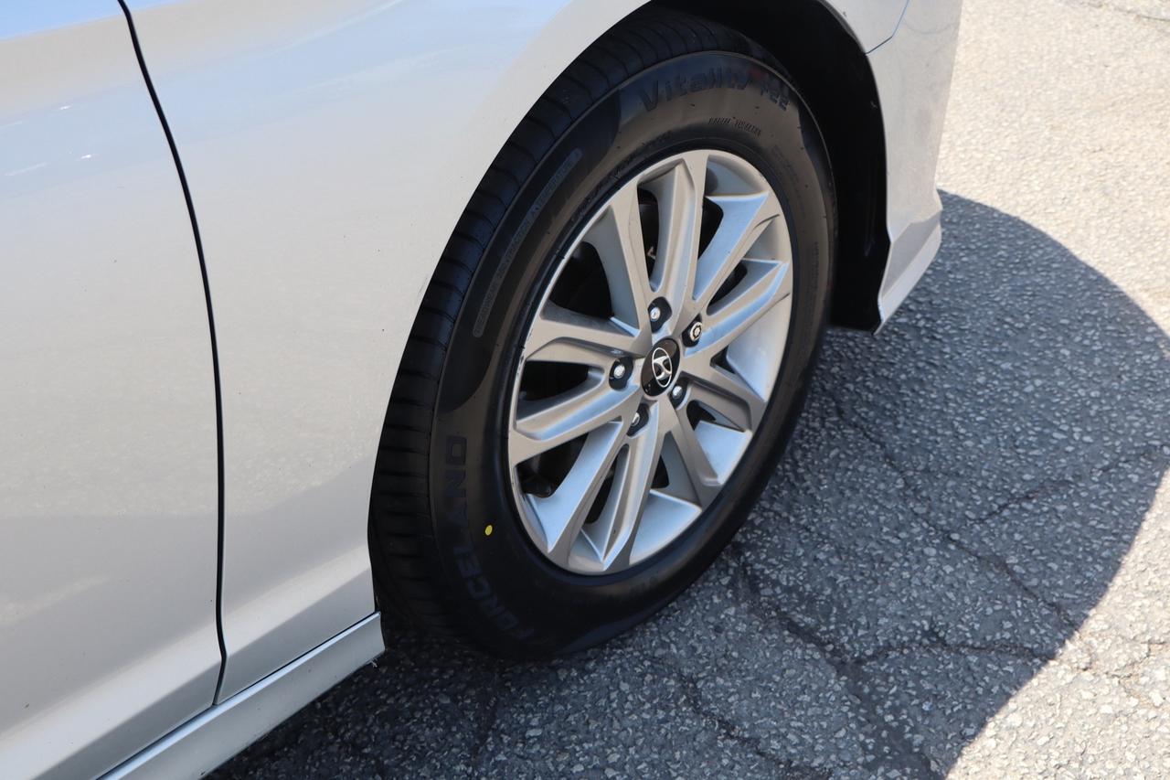 2018 Hyundai Sonata Sport   No Accident   Clean Carfax Photo