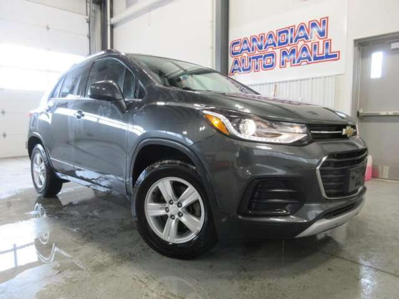 2020 Chevrolet Trax LT AWD, A/C, BT, ALLOYS, APPLE/ANDROID, 100K! Photo0