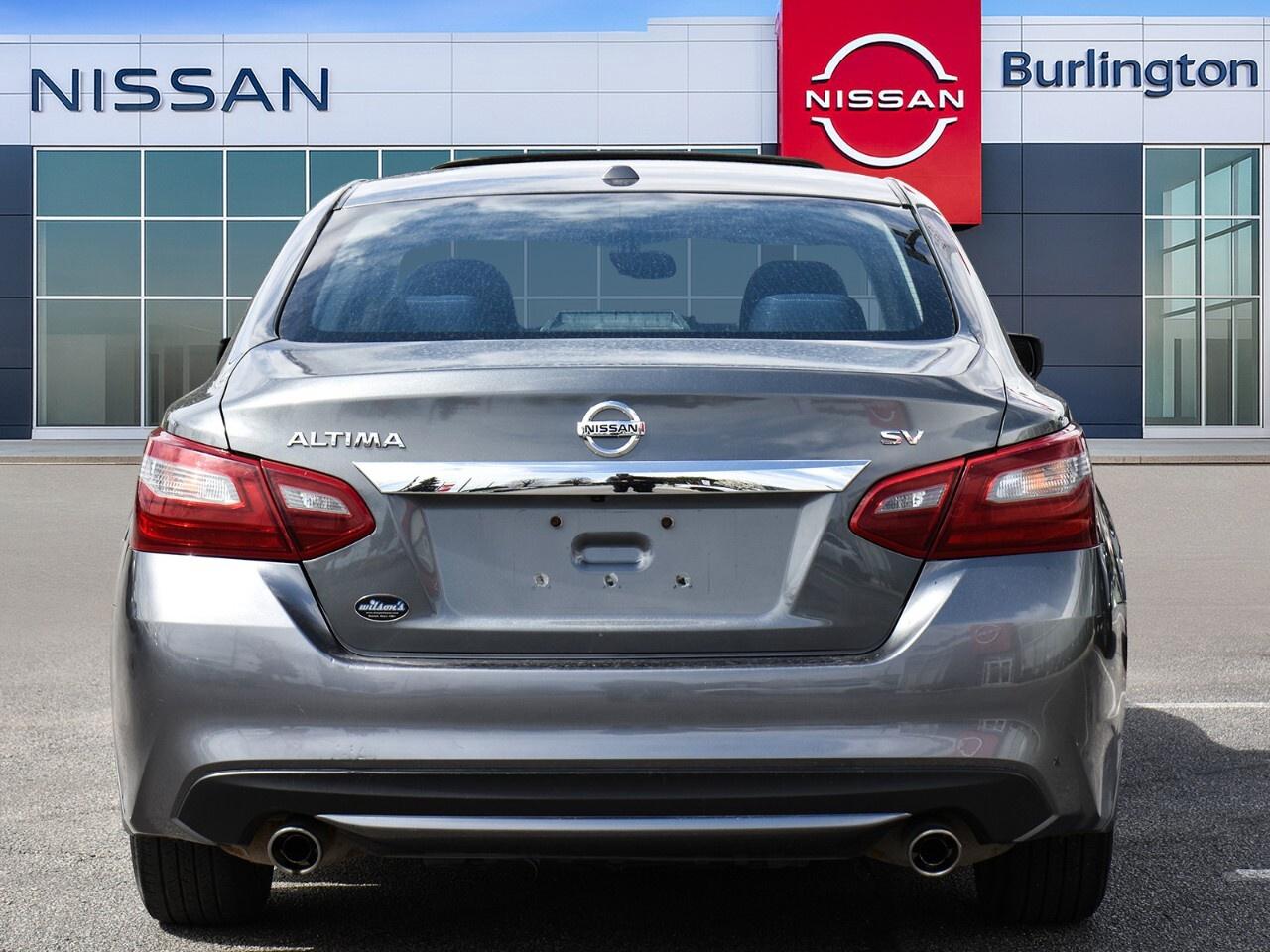 2018 Nissan Altima SV, HEATED SEATS, REMOTE START, GREAT ON FUEL Photo