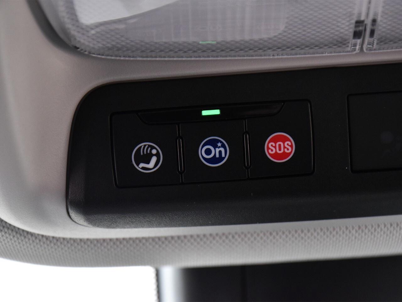 2025 Chevrolet TrailBlazer LT, LIKE NEW, GREAT ON FUEL, APPLE CARPLAY Photo