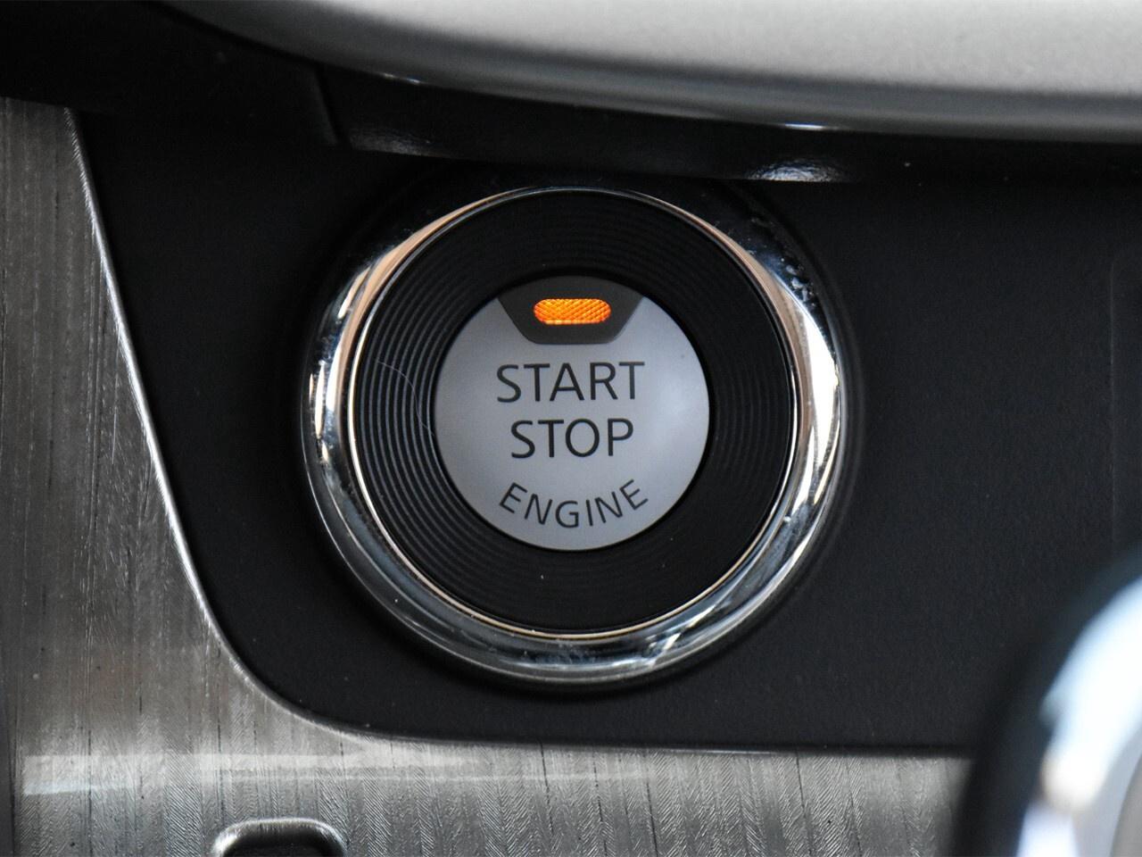 2015 Nissan Murano SL, BOSE AUDIO, HEATED SEATS, GPS Photo