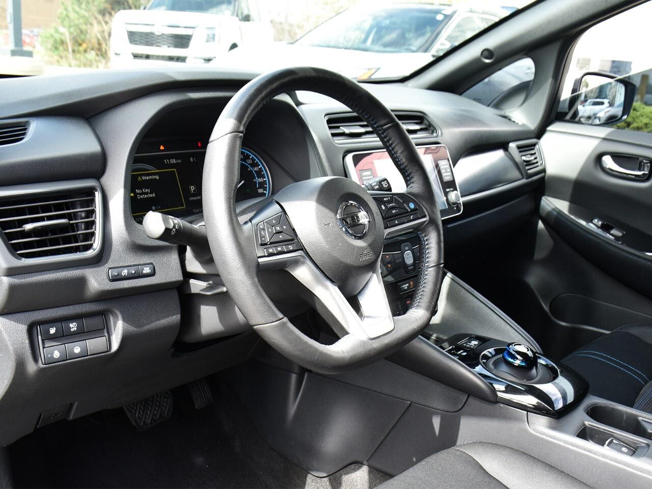 2020 Nissan Leaf SV PLUS, FUEL SAVER, APPLE CARPLAY, WINTERS INCL Photo