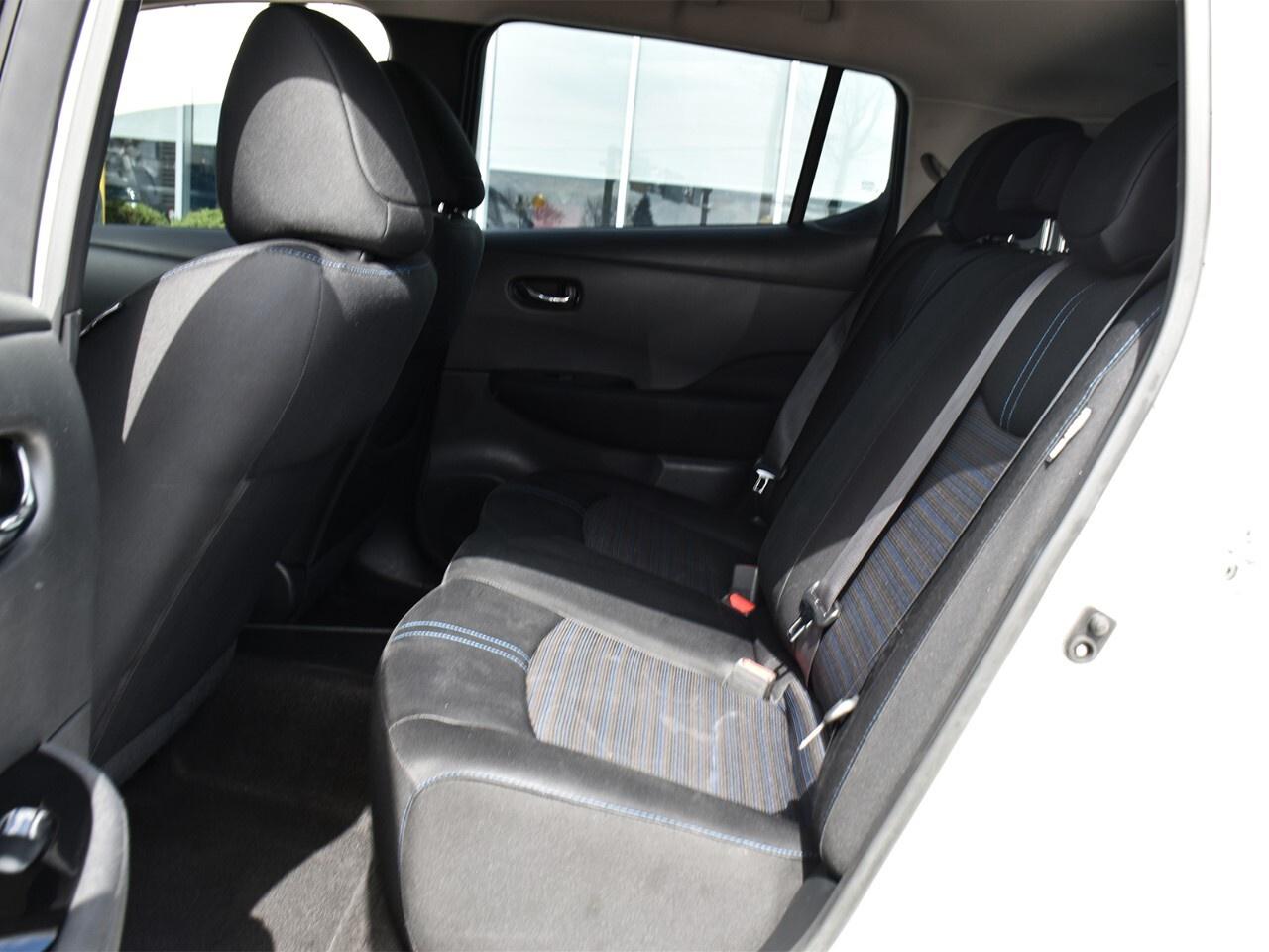 2020 Nissan Leaf SV PLUS, FUEL SAVER, APPLE CARPLAY, WINTERS INCL Photo