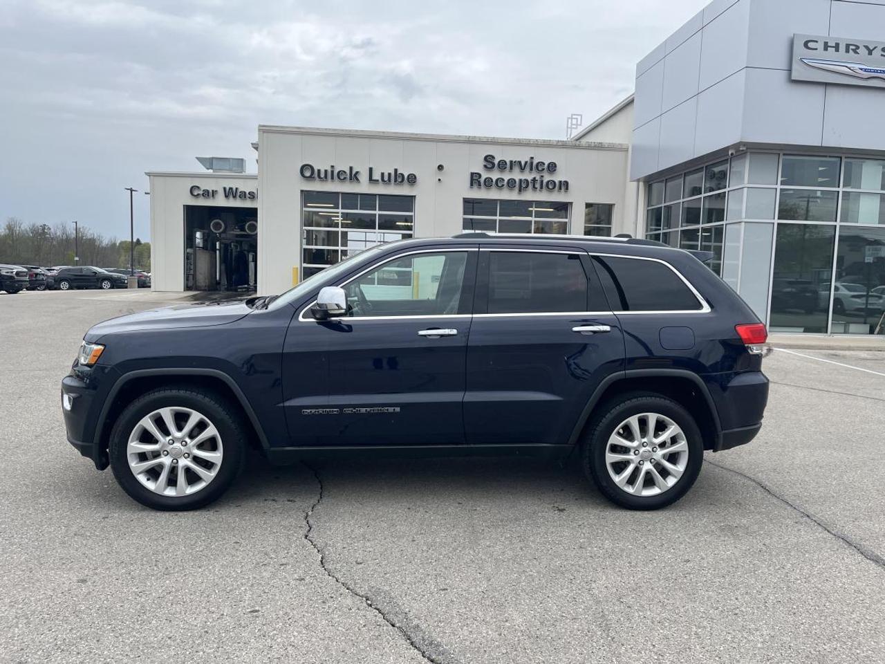 2017 Jeep Grand Cherokee 4WD 4Dr Limited Photo2