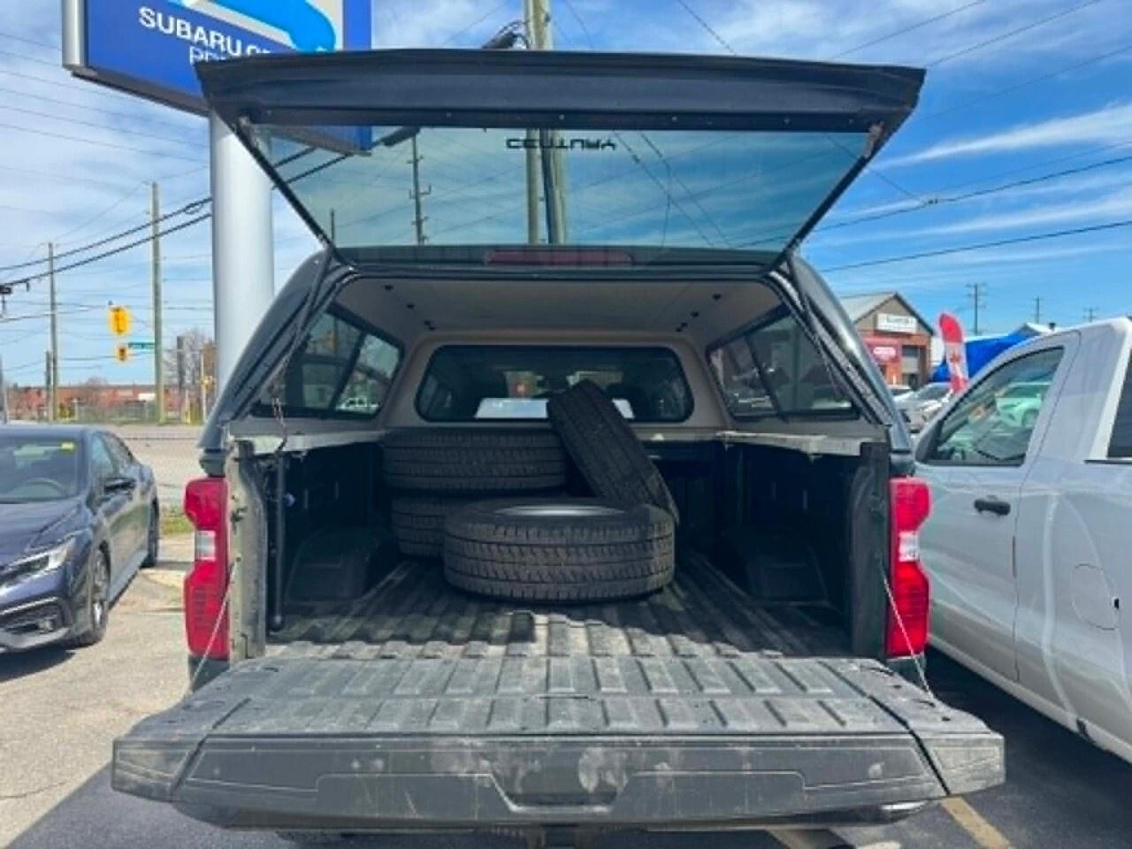 2024 Chevrolet SILVERADO 2500HD CUSTOM   BED CAP   2 SET OF TIRES   2500   6.6L V8 Photo