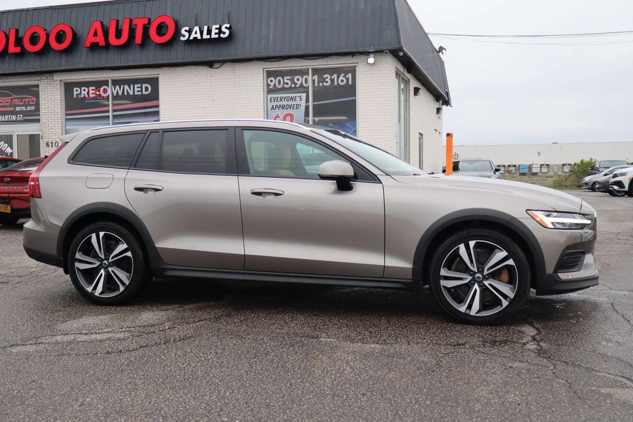2020 Volvo V60 Cross Country T5 Momentum AWD   No Accident   Clean Carfax   One Owner   Low Km Photo0