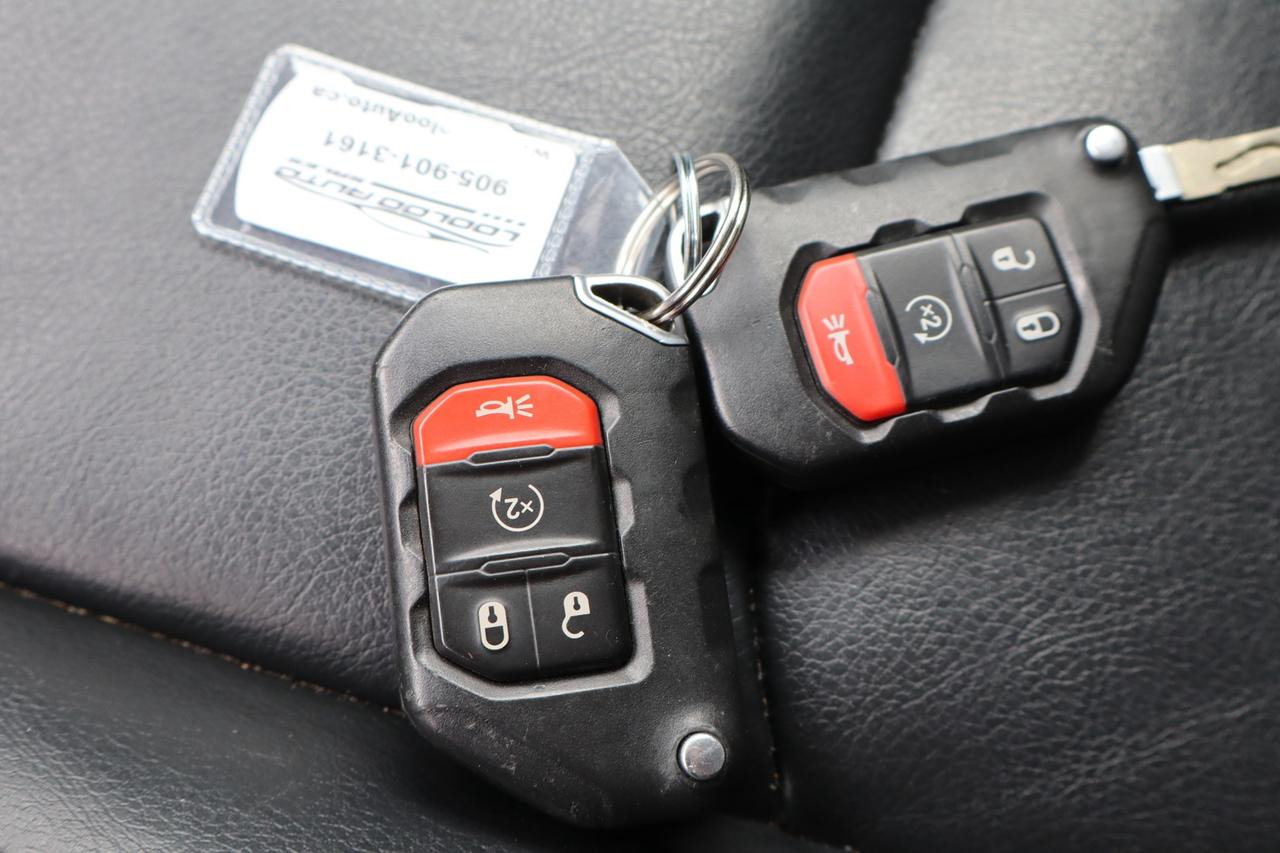 2021 Jeep Wrangler Unlimited Sahara 4XE   No Accident   Plug In   Cle Photo